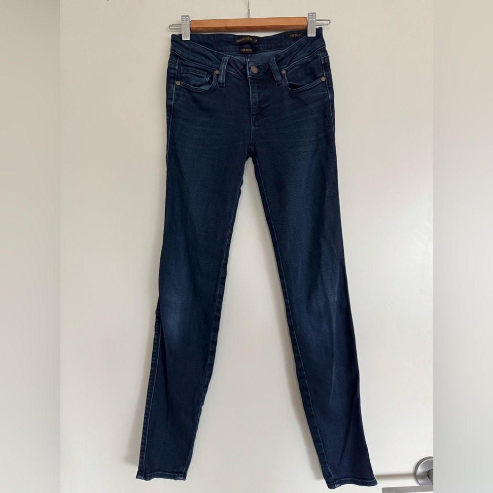 Genetic Denim cigarette cut jeans size 24